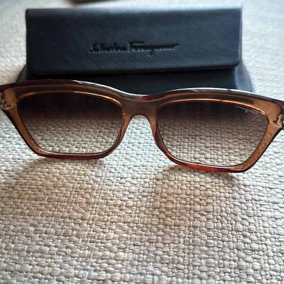 Women’s Salvatore Ferragamo Sunglasses - Picture 5 of 5
